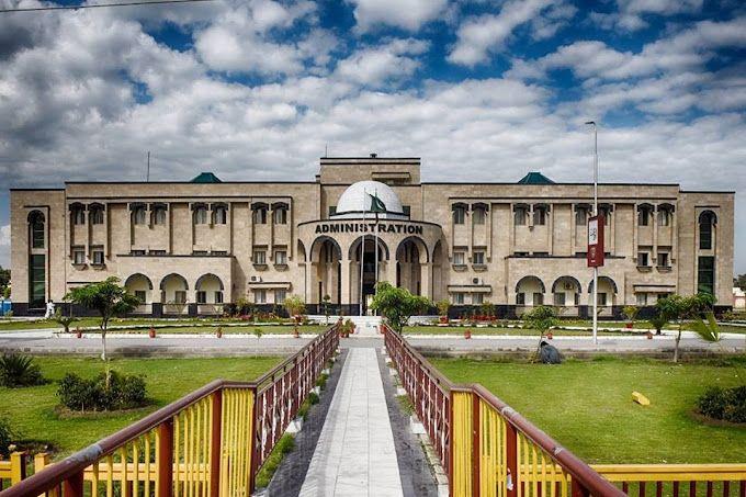 campus