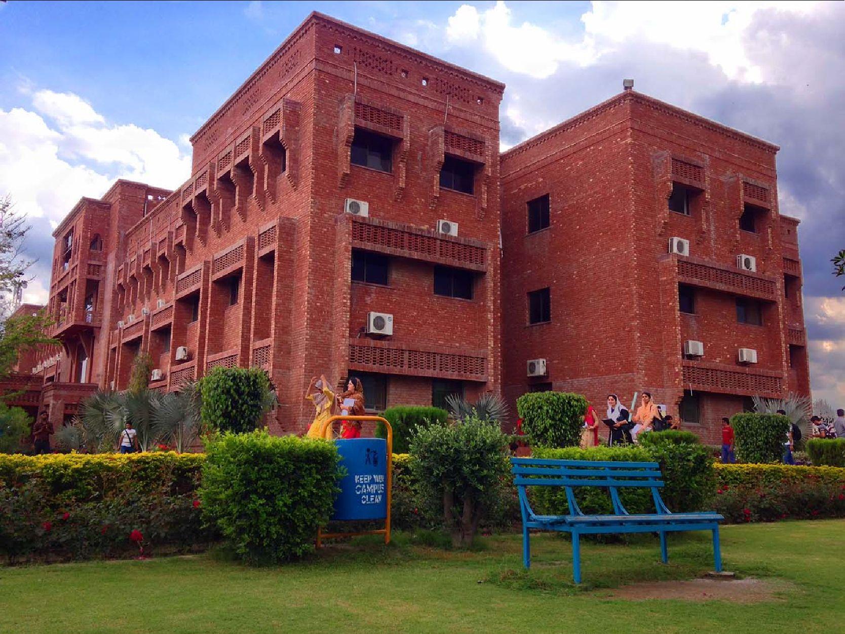 campus
